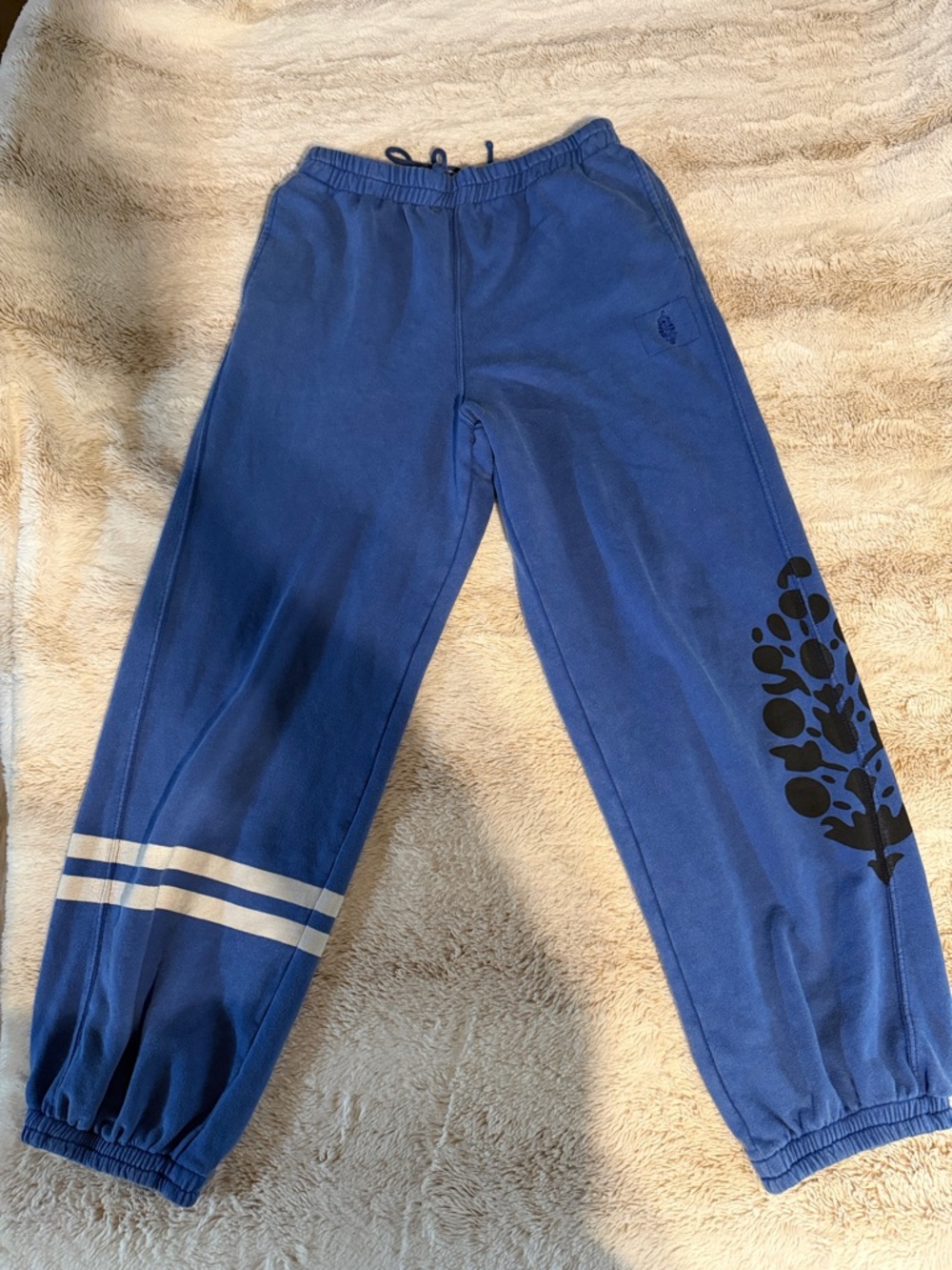 FREE PEOPLE Joggers- blue with embroidered logo.